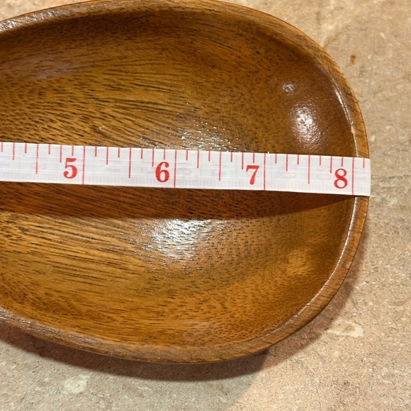 Wooden Pineapple Shaped Bowl made in Philippines - Picture 8 of 9